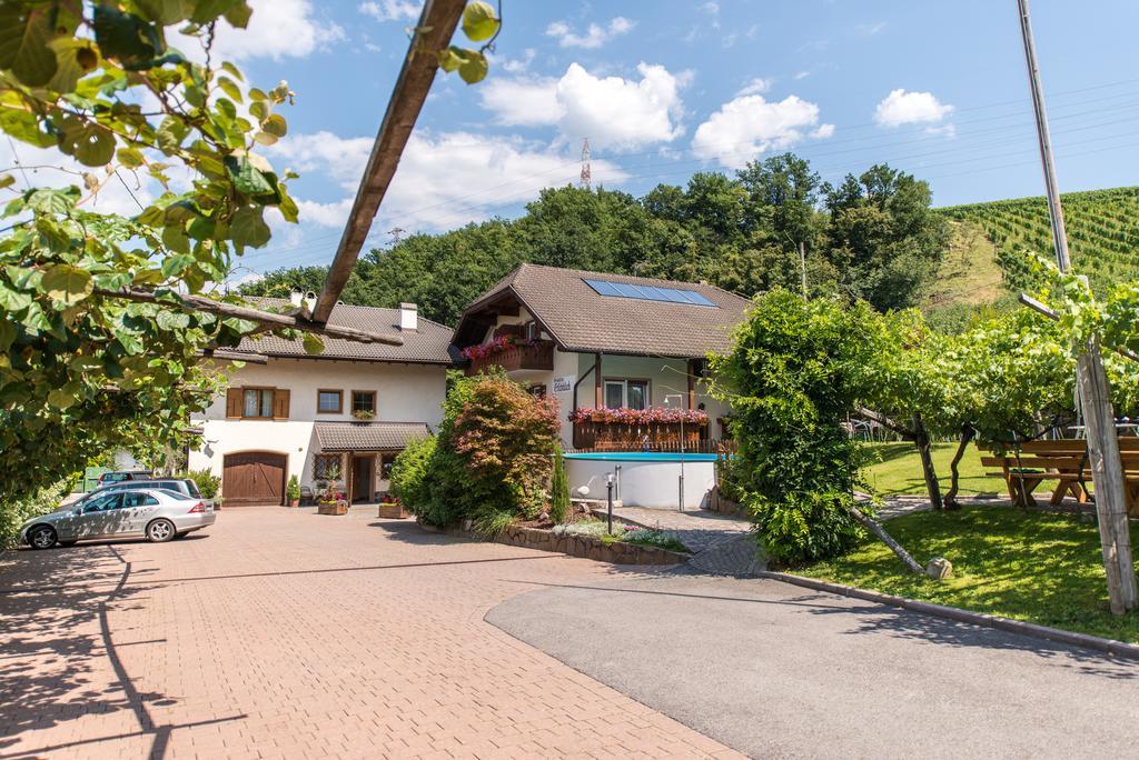 Pension Etschblick B&B Frangarto Bagian luar foto