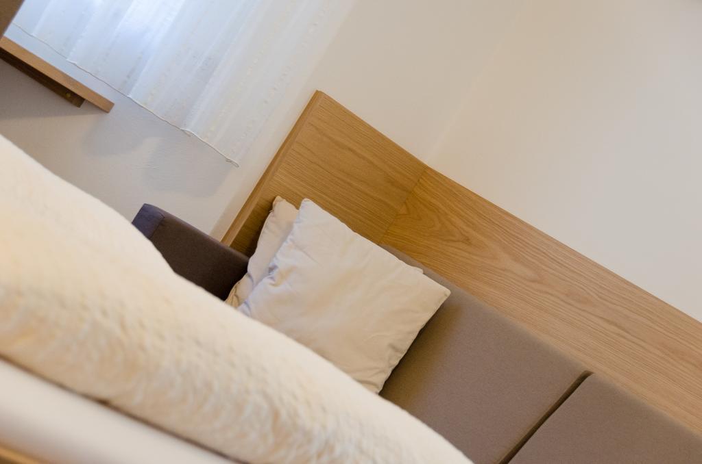 Pension Etschblick B&B Frangarto Bagian luar foto